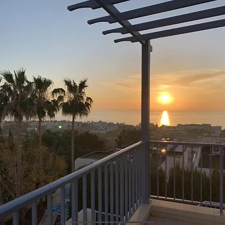 Lägenhet Sea View Penthouse Klorakas